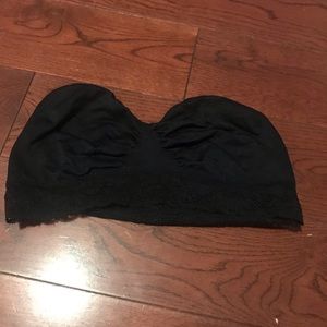 Black sweetheart bandeau bra